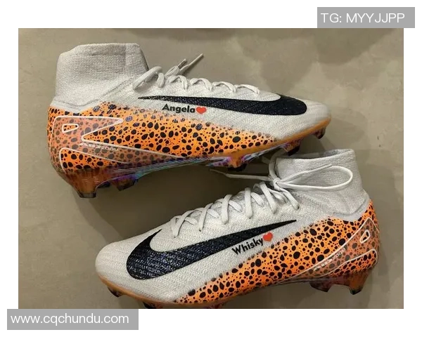 高帮足球鞋助力球星赛场表现全面解析